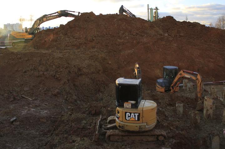 Компания Техоптимум-земляные работы.
Мини-экскаватор Cat 303.5E CR компании Техоптимум