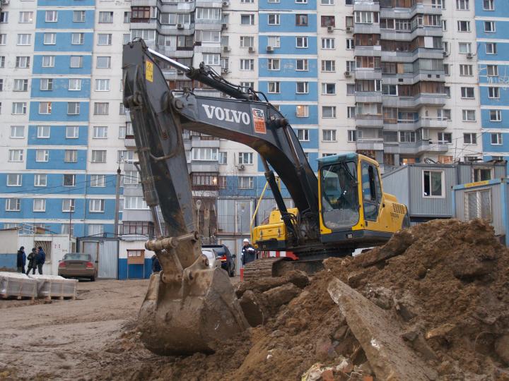 Компания Техоптимум-разработка котлована и вывоз грунта.
Экскаватор Volvo EC 360 BLC компании Техоптимум.