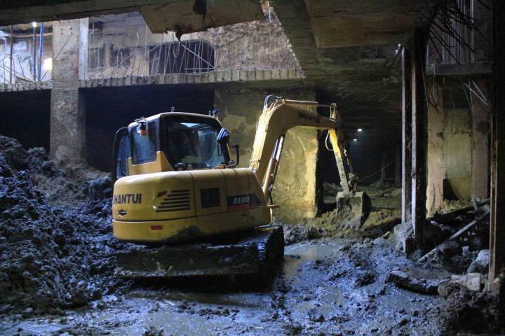 Компания Техоптимум-земляные работы.
Мини-экскаватор SHANTUI SE60 компании Техоптимум.